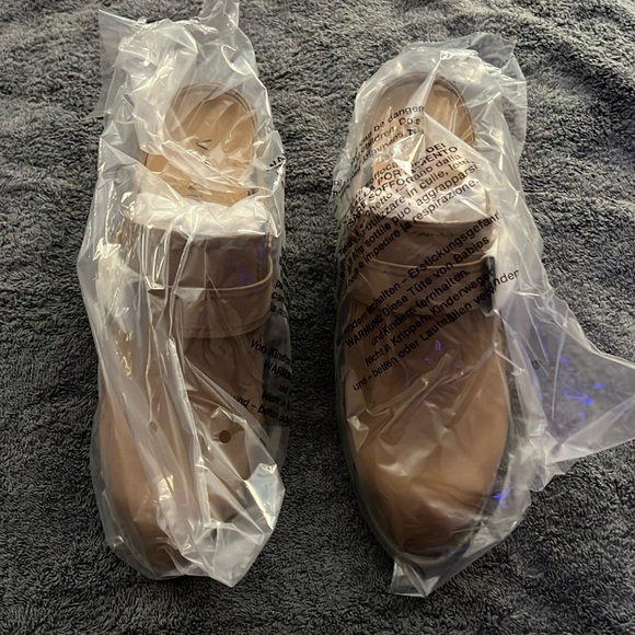 Vionic: Cheyenne (Tan/ Brown) - Picture 9 of 9